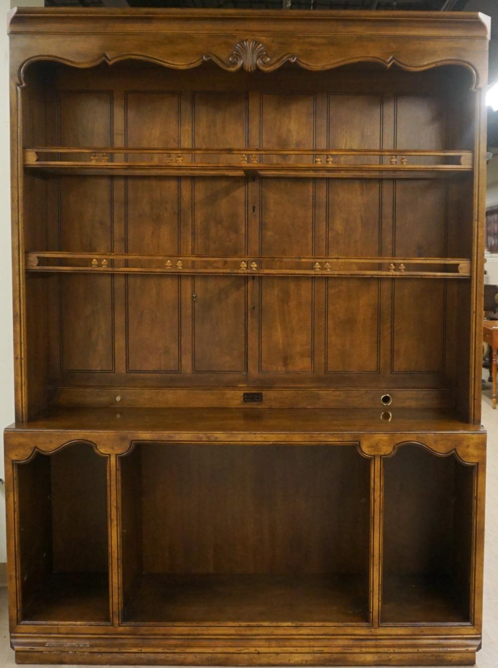 HENREDON FRUITWOOD TWO PART HUTCH 32af7c