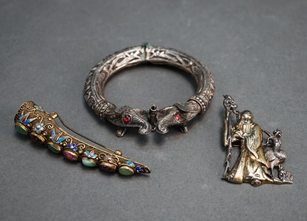 CHINESE SILVER GILT AND GEM-SET