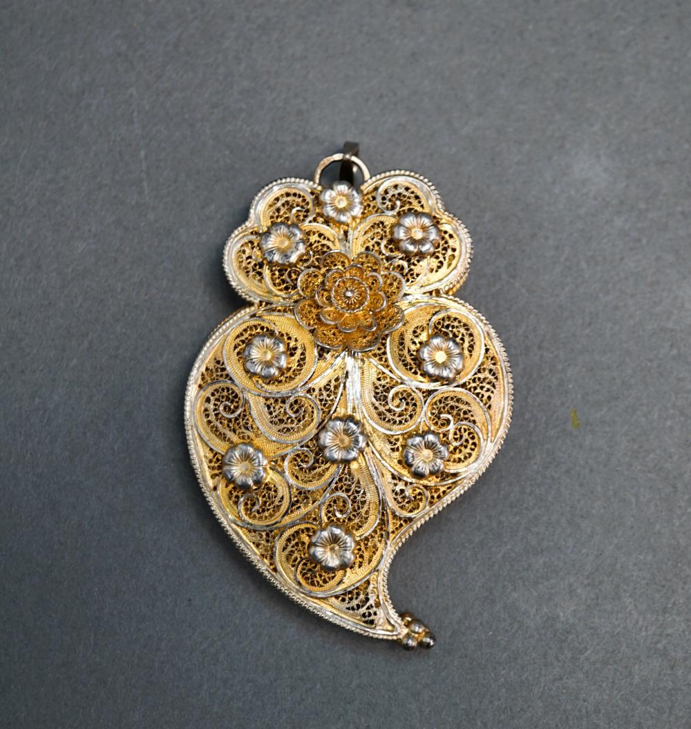 CONTINENTAL FILIGREE SILVER GILT 32b041