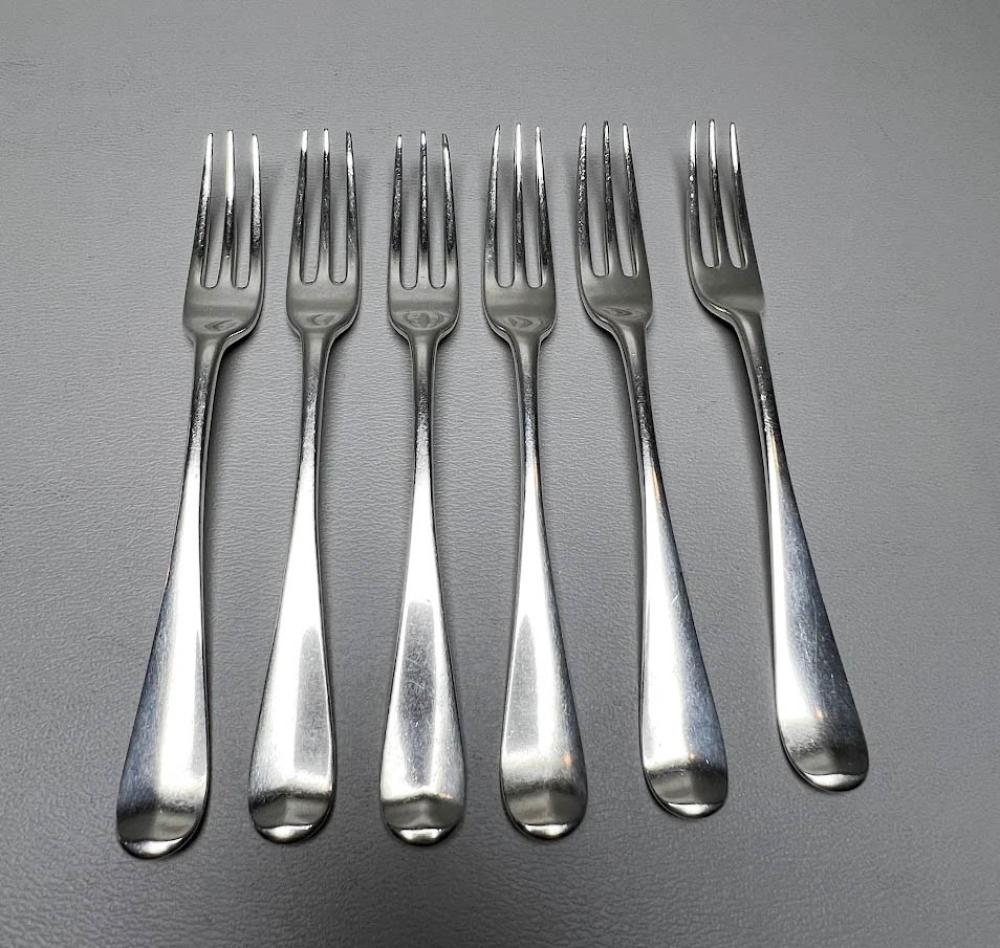 SET OF SIX VICTORIAN SILVER FORKS,