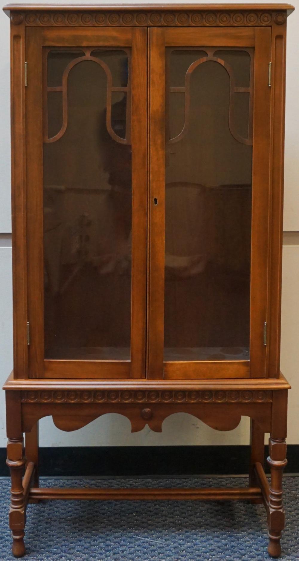 JACOBEAN STYLE WALNUT SIDE CABINET  32b0fc