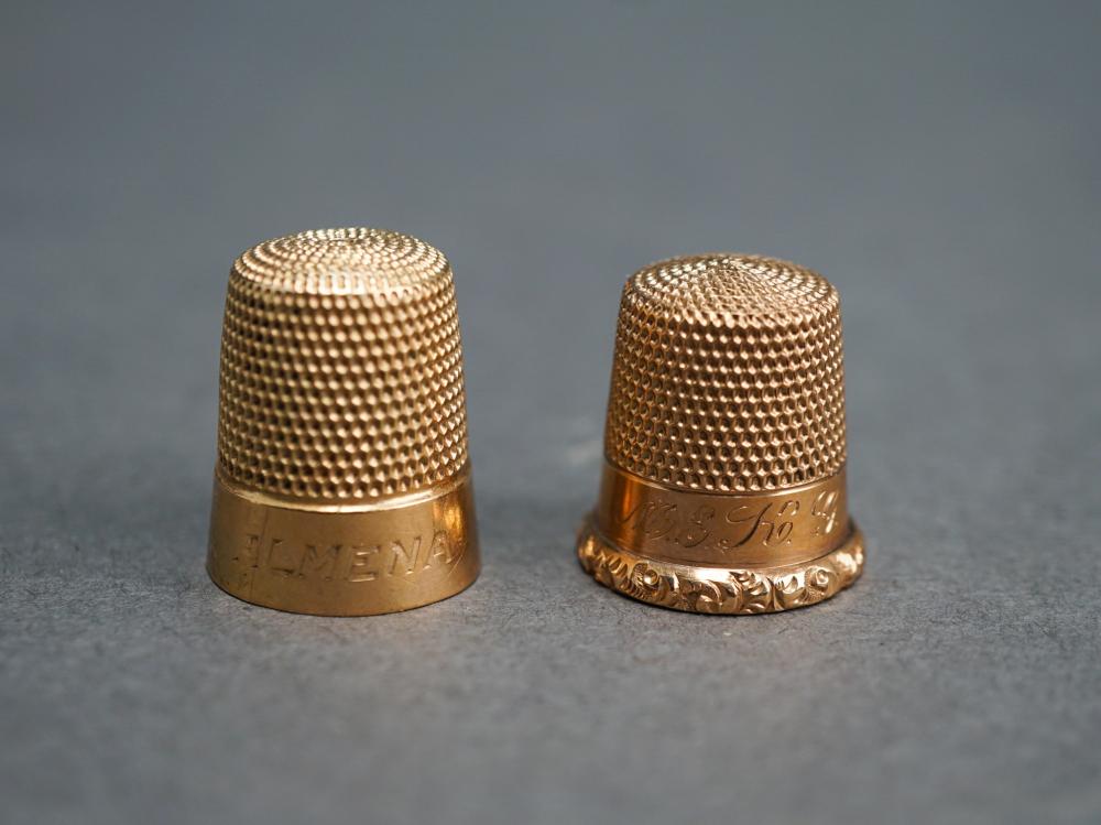 TWO 14 KARAT YELLOW GOLD THIMBLES  32b25a