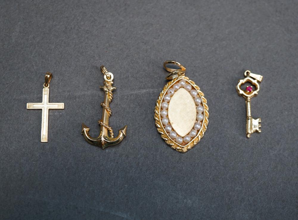 FOUR 14 KARAT YELLOW GOLD PENDANTS  32b260