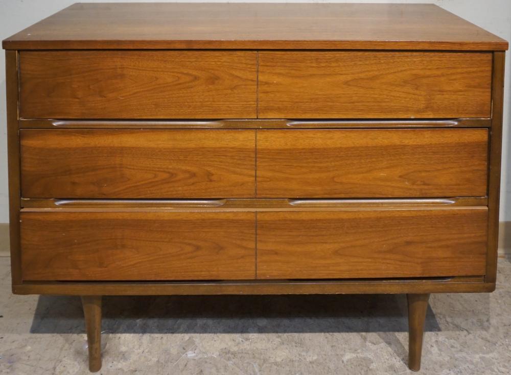 MID CENTURY MODERN WALNUT CHEST,