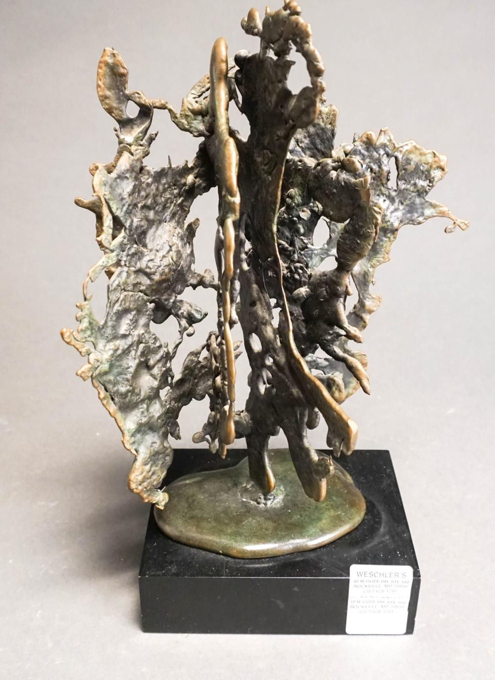 MODERNIST VERDIGRIS BRONZE SCULPTURE 32b431