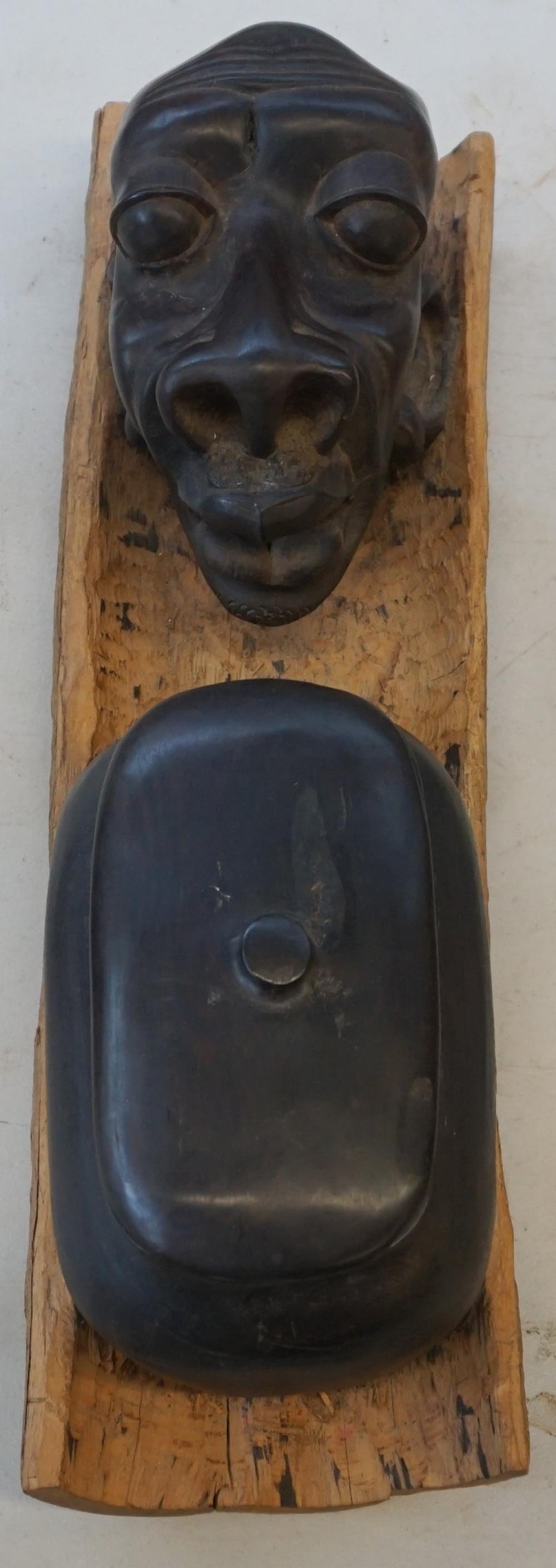 AFRICAN CARVED WOOD AND EBONIZED 32b44f