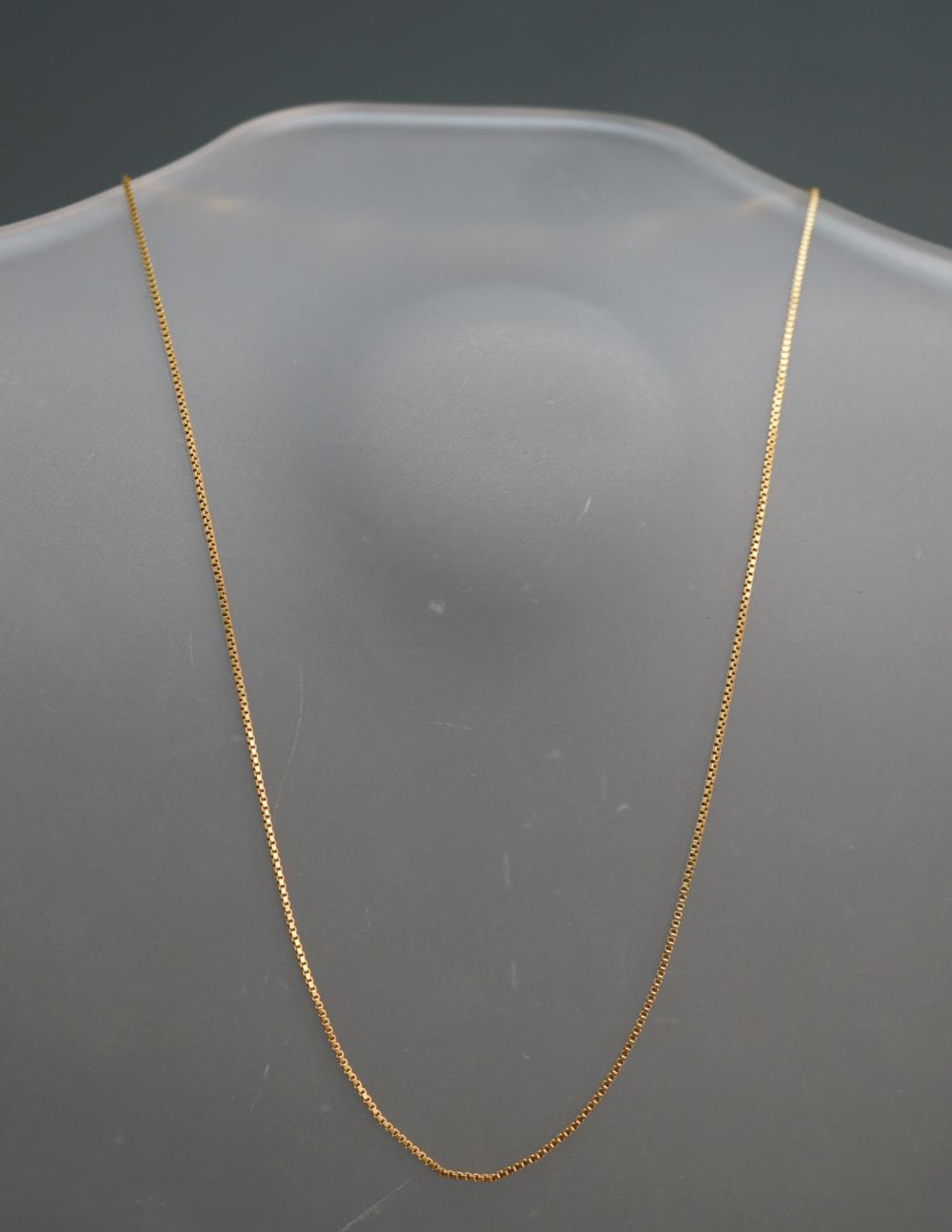 18 KARAT YELLOW GOLD THIN BOX CHAIN 32b494