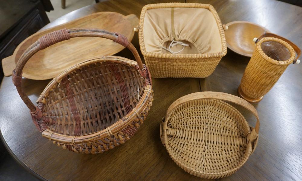 GROUP WITH FOUR ASSORTED BASKETS,