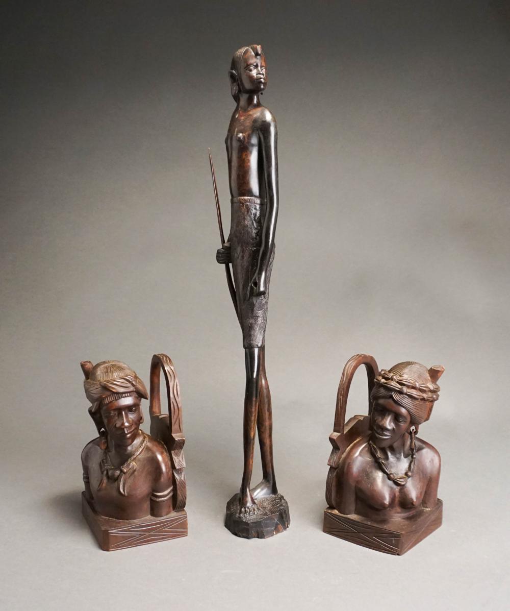 PAIR AFRICAN FIGURAL CARVED FRUITWOOD 32b702
