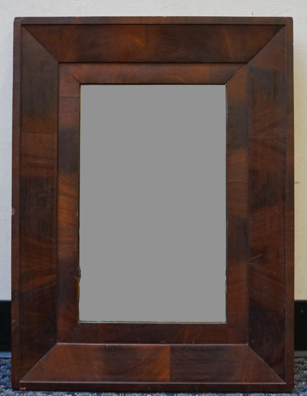 CLASSICAL MAHOGANY OGEE FRAME MIRROR  32b798