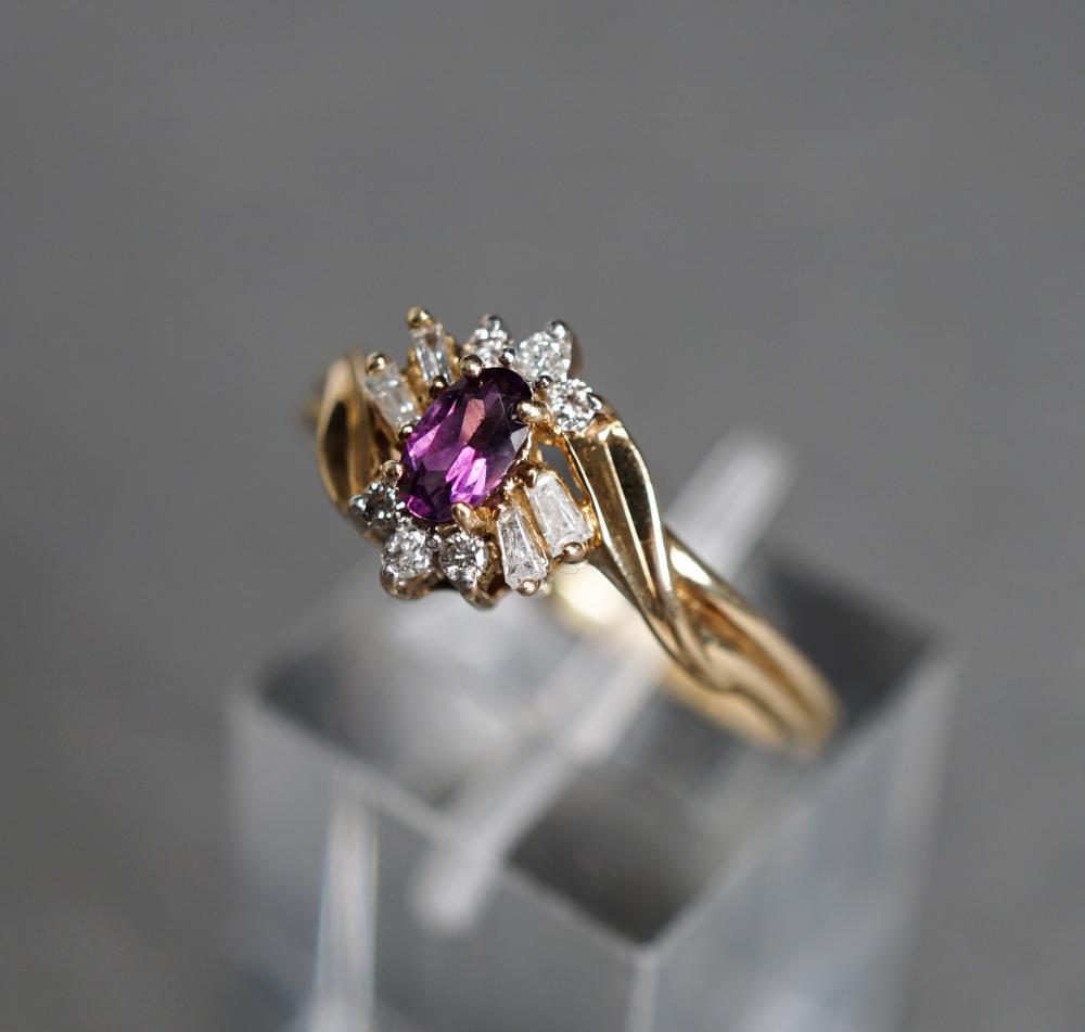 10 KARAT YELLOW GOLD AMETHYST AND 32e0b6