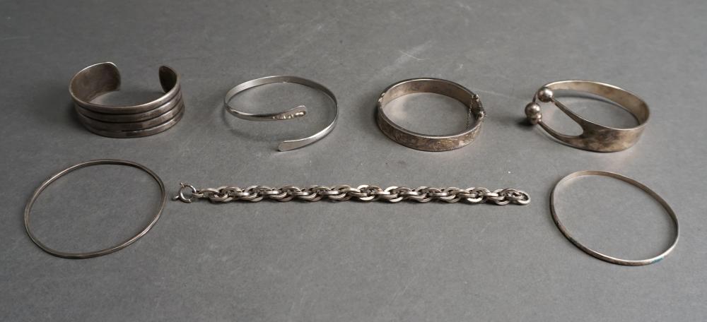 GROUP OF STERLING SILVER BANGLE