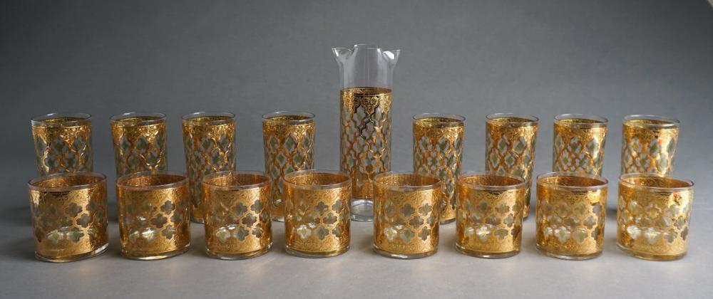 EIGHTEEN-PIECE PARTIAL GILT GLASS