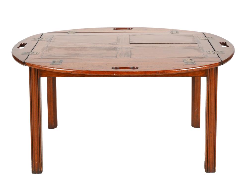 BUTLER S STYLE WOODEN COFFEE TABLE20th 32e511
