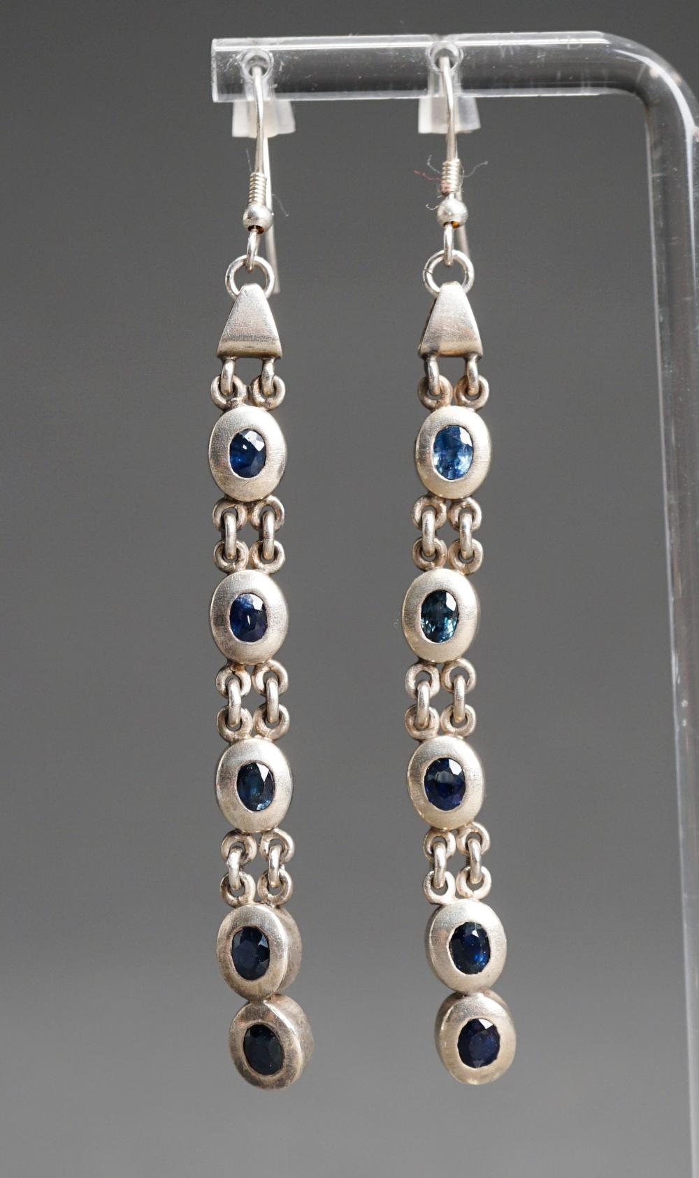 PAIR SILVER AND BLUE SAPPHIRE PIERCED