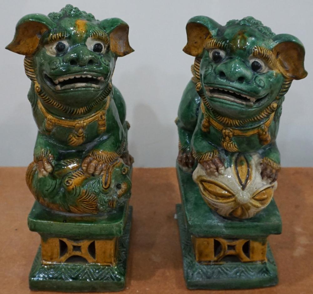 PAIR CHINESE SANCAI GLAZED FOO 32e78d