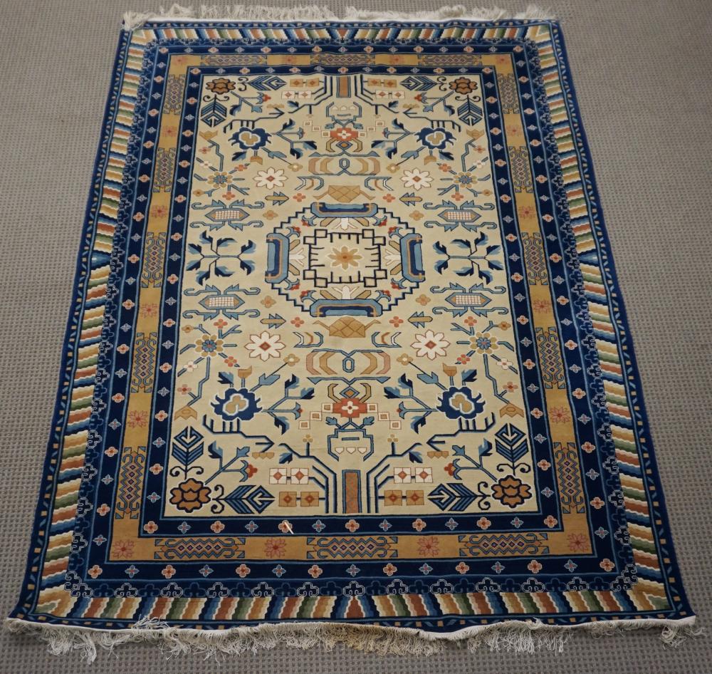 CHINESE IVORY GROUND RUG 9 FT 32e7a6