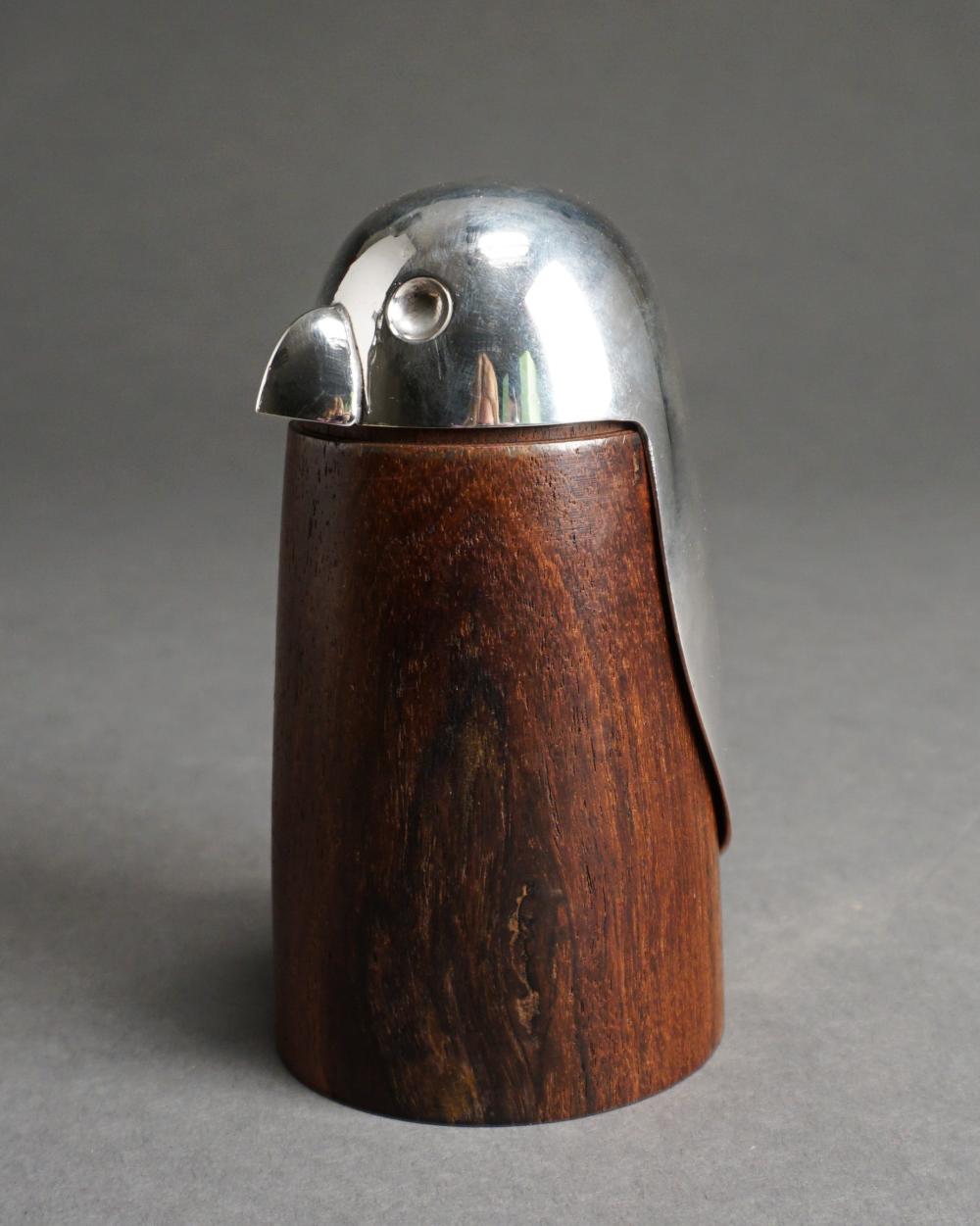 SILVERPLATE AND WOOD PENGUIN FORM 32e8f4