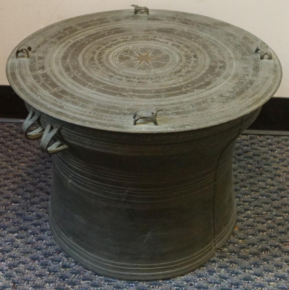 THAI SHANG HILL BRONZE RAIN DRUM  32ea6d