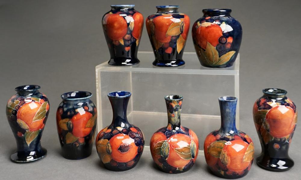 COLLECTION OF NINE ASSORTED MOORCROFT 32eb7d