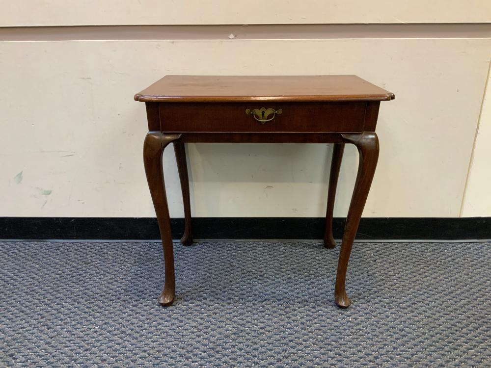 GEORGE III MAHOGANY SILVER TABLE  32ec70