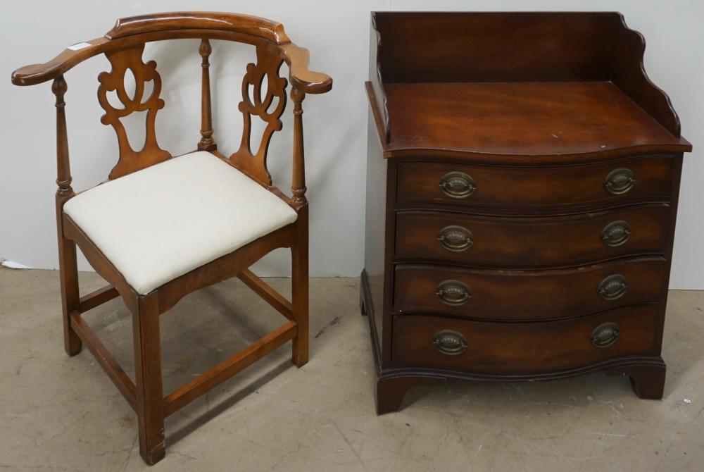 HENREDON MAHOGANY SIDE CHEST AND MAHOGANY