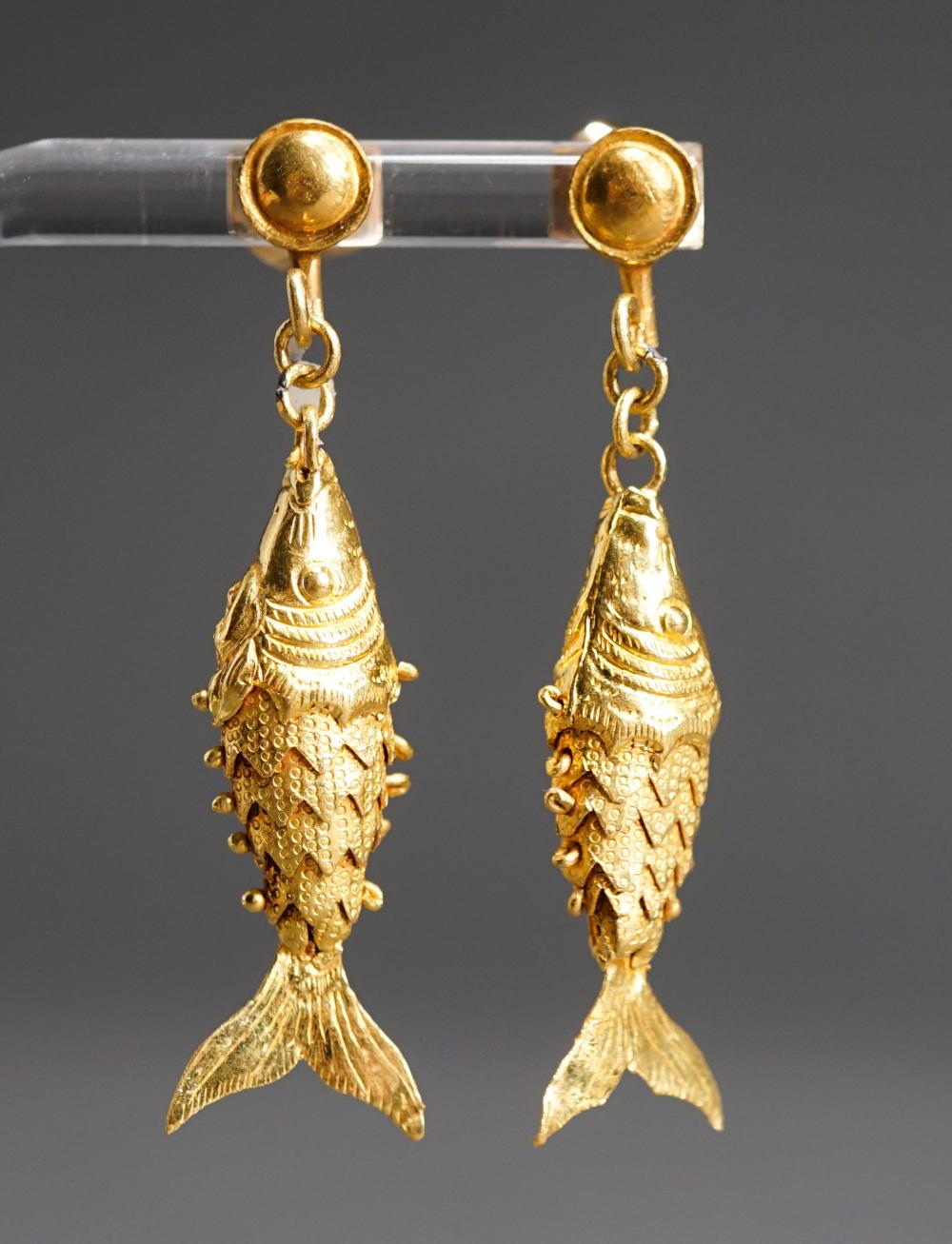 PAIR OF HIGH KARAT YELLOW GOLD 32ed4b