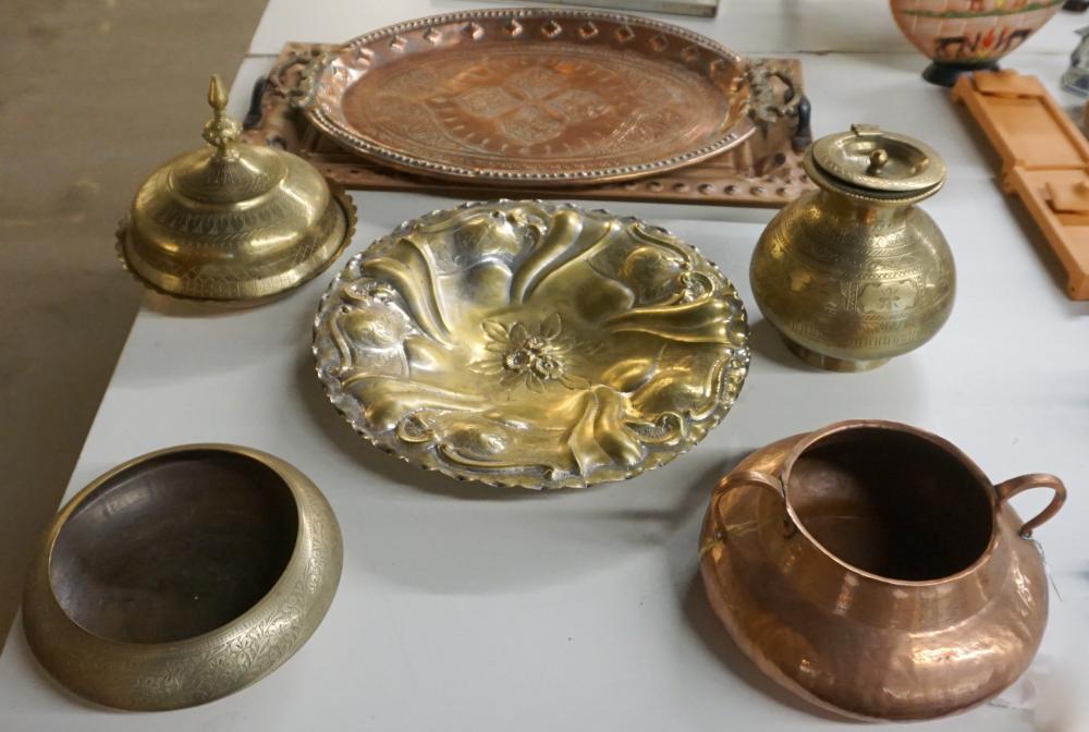 COLLECTION PERSIAN COPPER AND BRASS