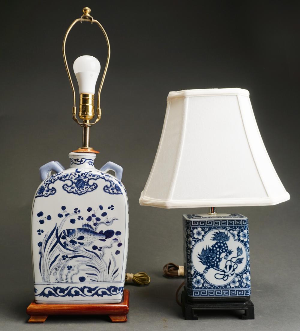 TWO CHINESE BLUE AND WHITE PORCELAIN