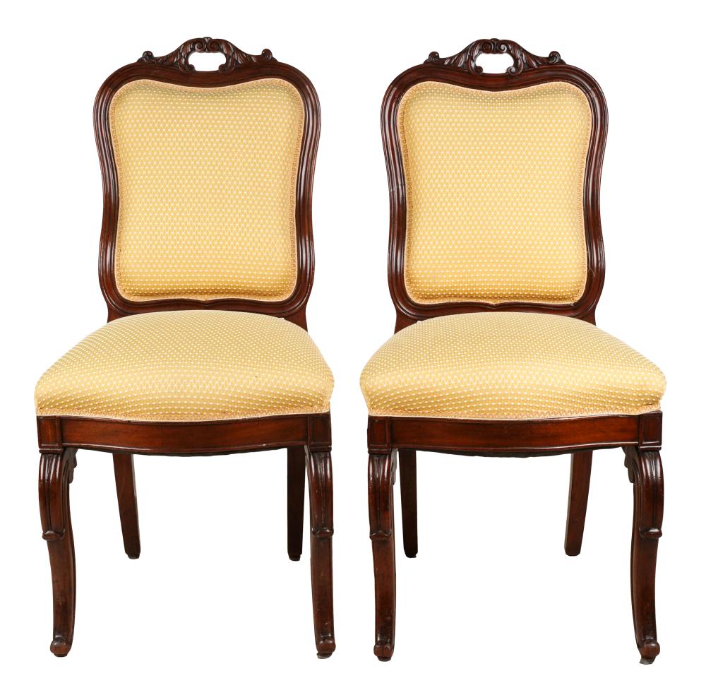 PAIR OF CARVED REGENCE STYLE SIDE 32efa1