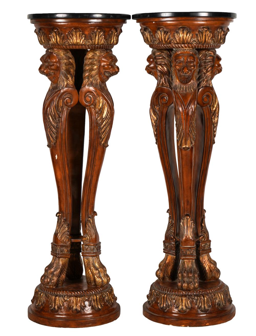 PAIR OF BAROQUE-STYLE CARVED FERN
