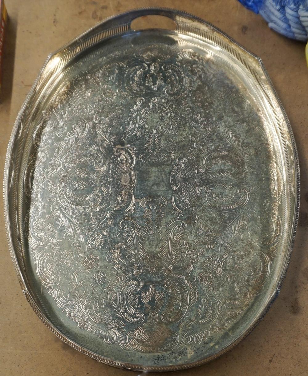 ENGLISH SILVERPLATE OVAL GALLERIED 32f24c