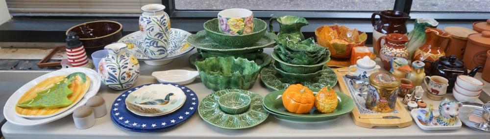 COLLECTION OF MOSTLY CERAMIC TABLE AND