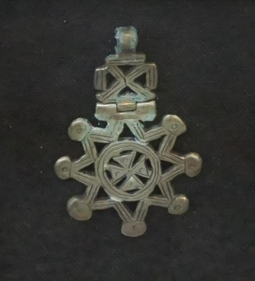 ETHIOPIAN WHITE BRASS CROSS IN