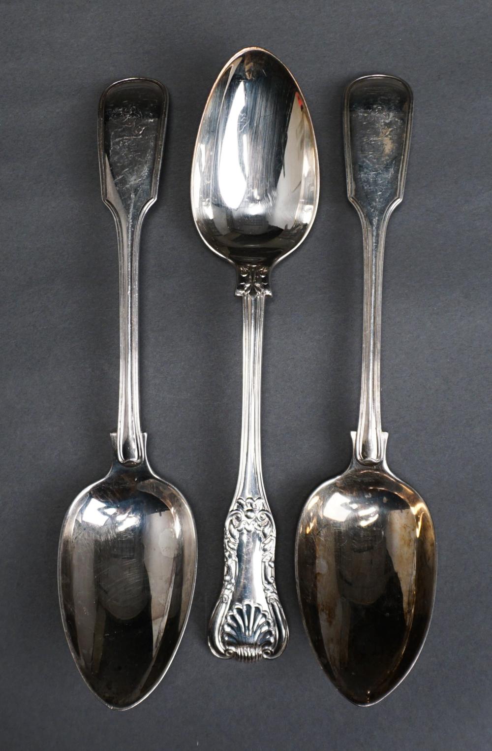 THREE WILLIAM IV SILVER SOUP SPOONS  32f396