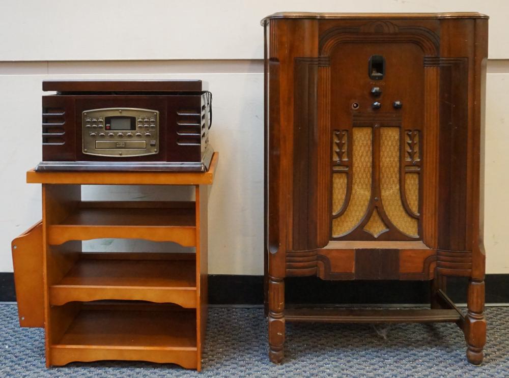 PHILCO WALNUT CONSOLE ELECTRIC RADIO,