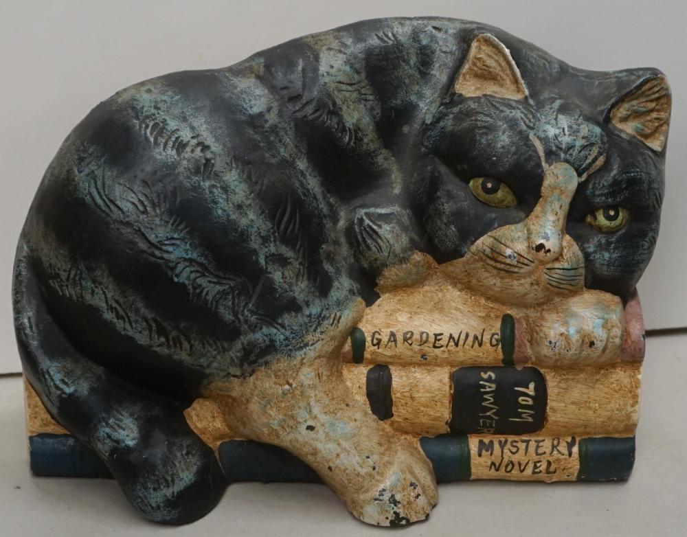 PAINTED CAST IRON CAT FORM DOORSTOPPainted 32f699