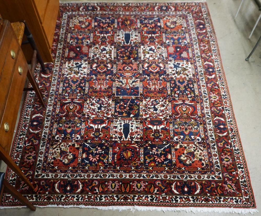 BAKHTIARI WINDOWPANE RUG, 9 FT 10 IN