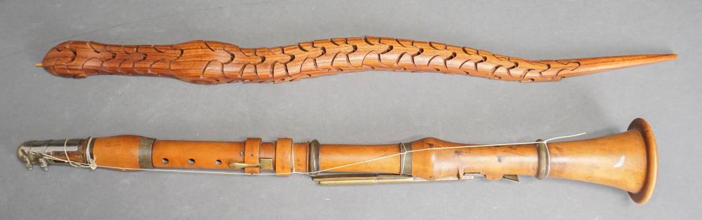 FIVE KEY BOXWOOD CLARINET AND RETICULATED 32d14e