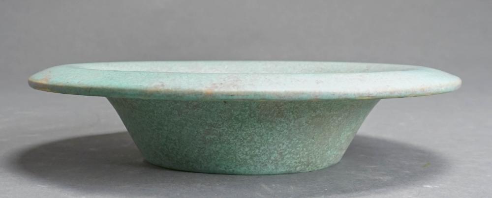 ROSEVILLE CARNELIAN GLAZES MATTE GREEN