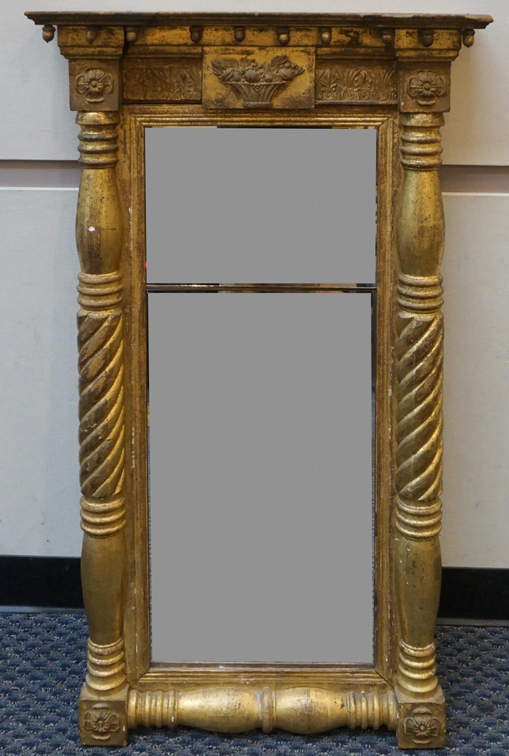 NEOCLASSICAL STYLE GILT DECORATED 32d38a