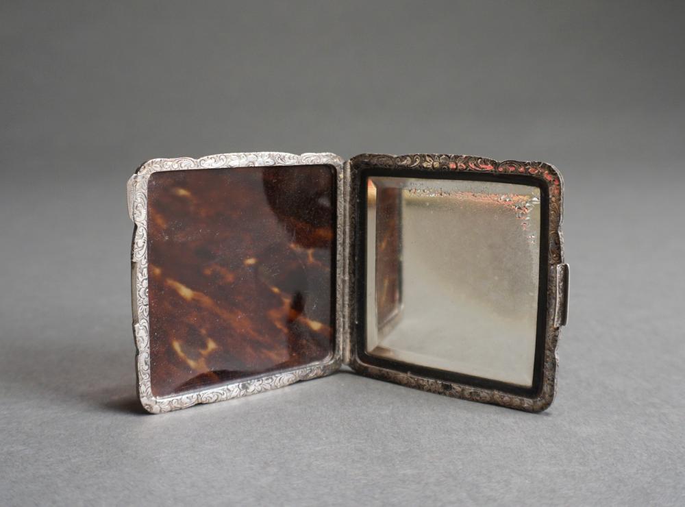 STERLING SILVER MOUNTED COMPACT, SQUARE: