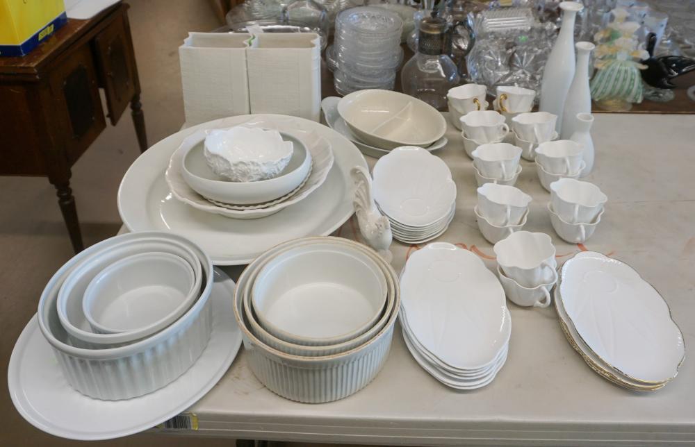 COLLECTION OF SHELLEY PORCELAIN