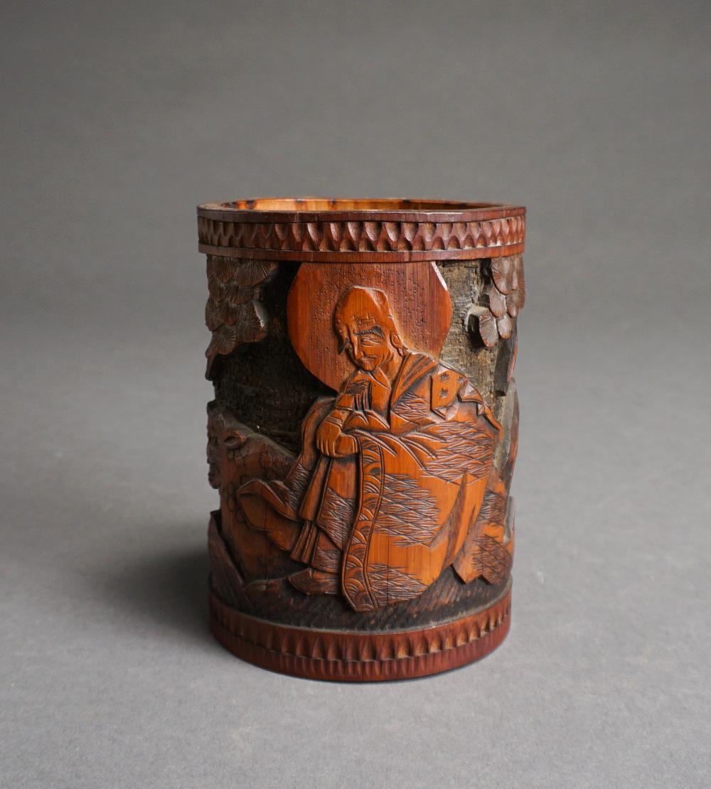 CHINESE CARVED BAMBOO BRUSH POT 32d502
