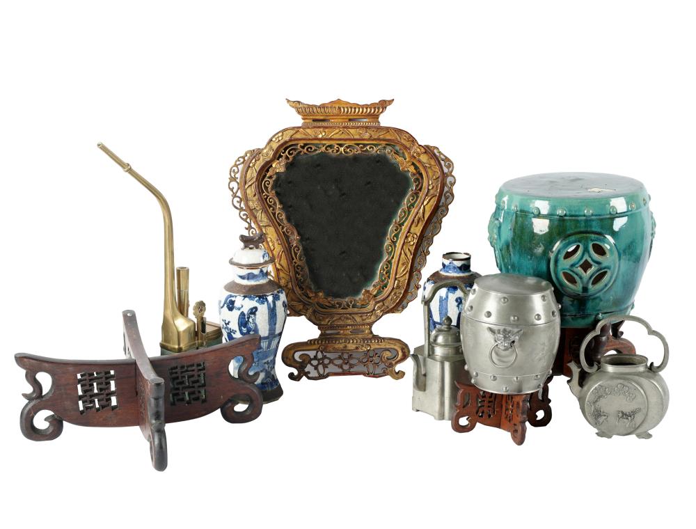 COLLECTION OF CHINESE DECORATIVE