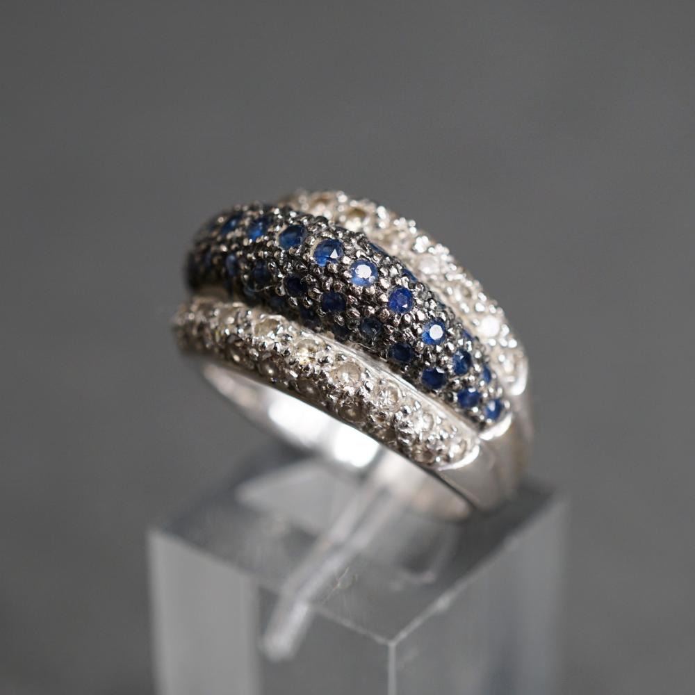 14 KARAT WHITE GOLD BLUE SAPPHIRE 32d6b2