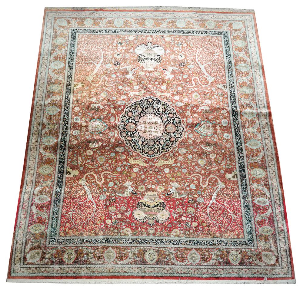 PERSIAN PICTORIAL RUGdepicting 32d710