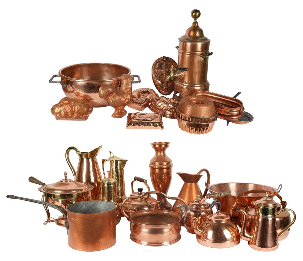 COLLECTION OF ASSORTED COPPER COOKWAREapproximately 32d743