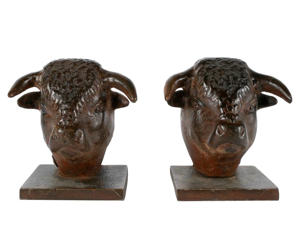 JAN BARBOGLIO PAIR OF BRONZE BULL 32d73d