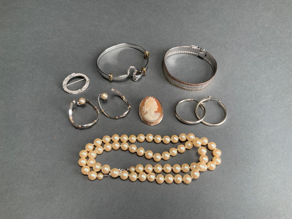 GROUP OF STERLING SILVER JEWELRY